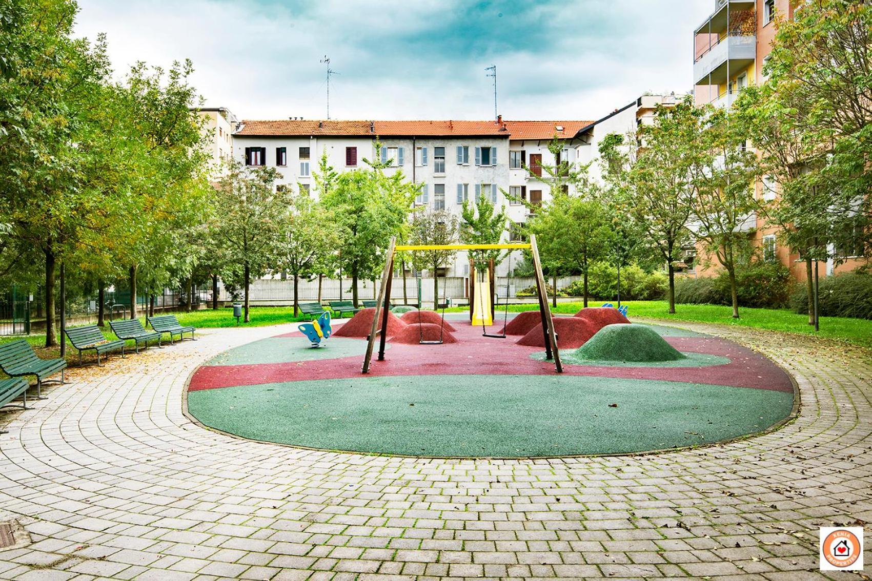 Borgo Milanese - Bocconi 15 Minuti Apartment Luaran gambar