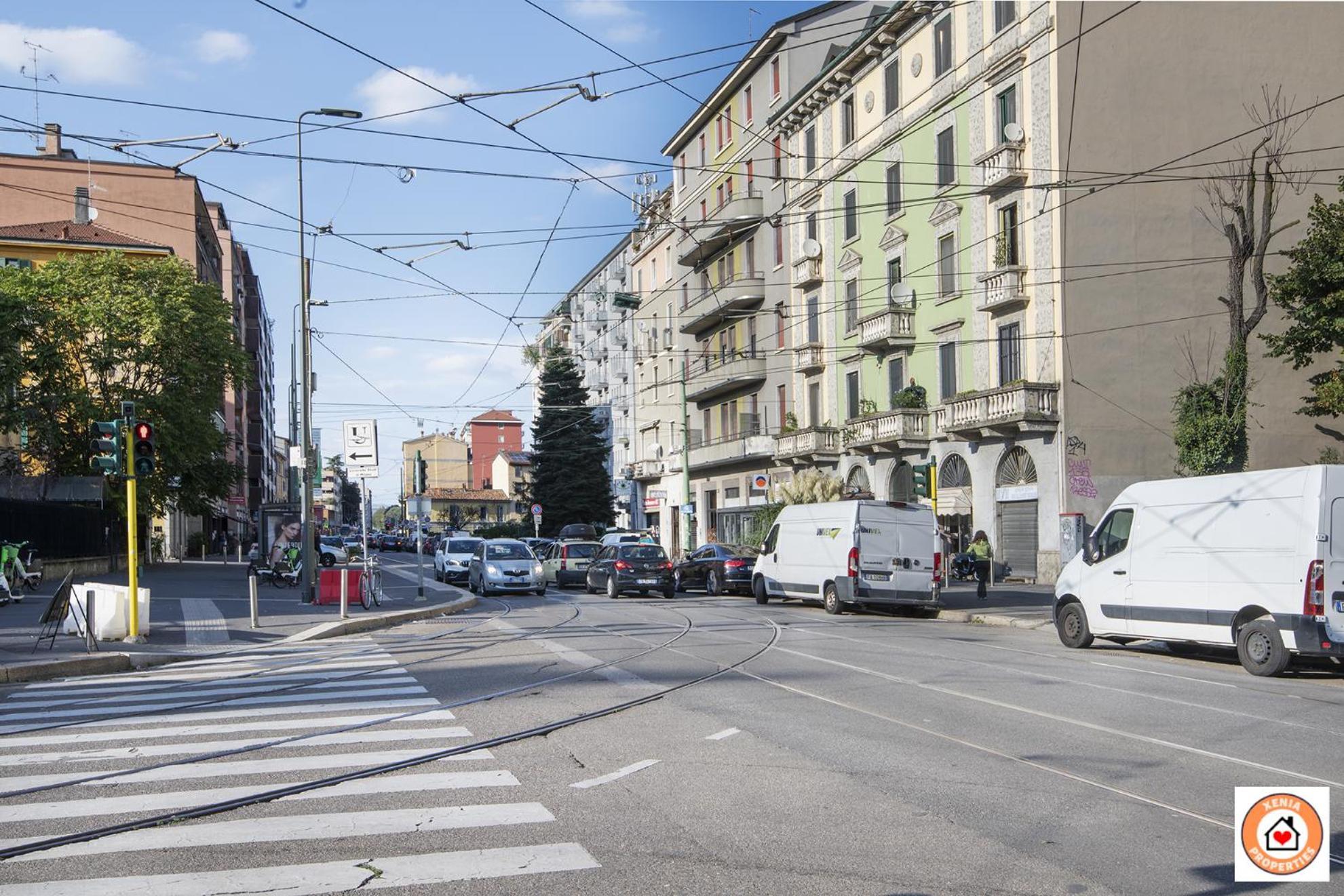 Borgo Milanese - Bocconi 15 Minuti Apartment Luaran gambar