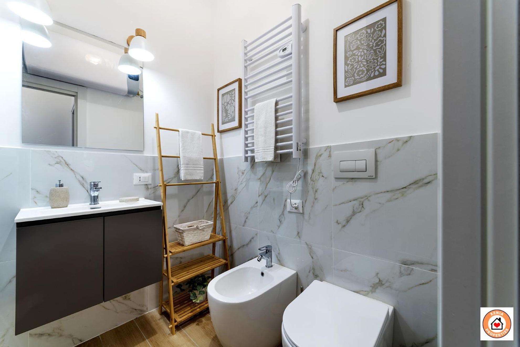 Borgo Milanese - Bocconi 15 Minuti Apartment Luaran gambar